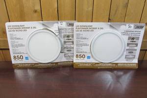 lot 31 image: 2x Feit Electric LED Downlight Flush Ceiling Light Or Recessed