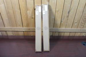 lot 100 image: (set of 2) 2 Pack Keep Cool Retractable Win shield sunshade(set of 2)