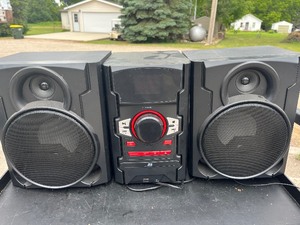 lot 31 image: Onn CD Stereo