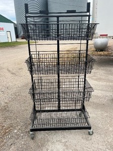 lot 32 image: 4 Shelf Display Rack