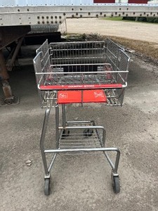 lot 33 image: Shopping Cart