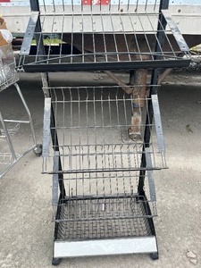 lot 34 image: Shopping Cart