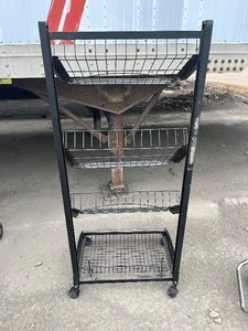 lot 35 image: 4 Shelf Display Rack