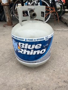 lot 45 image: Full 20 lb Propane Tank