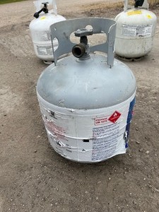 lot 50 image: Full 20 lb Propane Tank