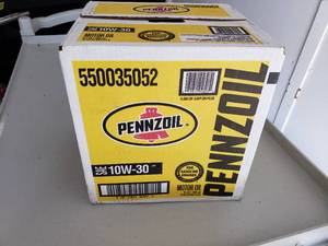 lot 75 image: 6 Quarts of 10w30 Pennzoil Oil