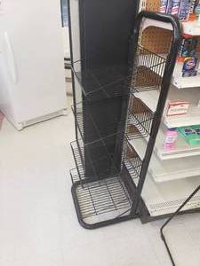 lot 4 image: Product Display Stand