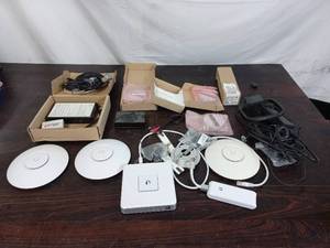 lot 19 image: Collection Of Electronic Accessories