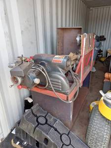 lot 19 image: Ammco Brake Lathe