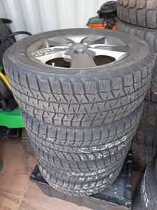 lot 37 image: Kia Rims