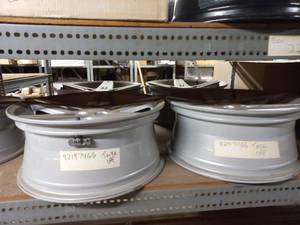 lot 106 image: Chevy Rims