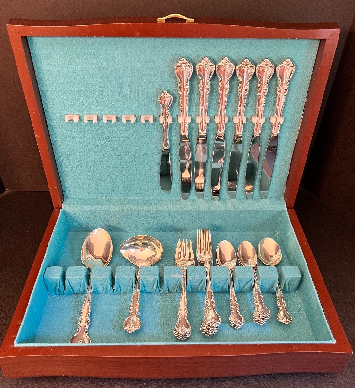 Reed and barton on sale savannah sterling flatware