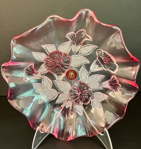 lot 69 image: WALTHERGLAS - Germany - Floral Dish NIB