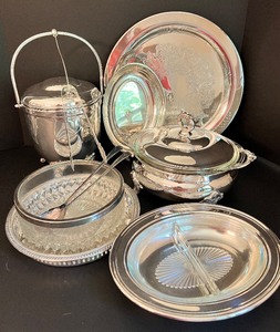 lot 75 image: Silver Sensations