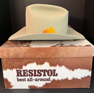 lot 54 image: RESISTOL XXX Beaver Cowboy Hat 7 58