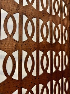 lot 102 image: Mid Century Modern 4 Panel Wooden Pierced Screen