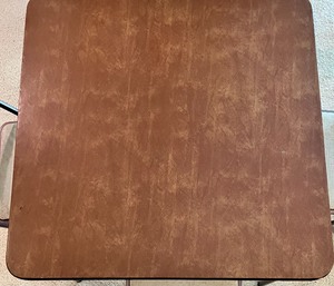 lot 111 image: Vintage MECO - Folding Card  Game Table and 4 Folding Chairs made by HAMPDEN