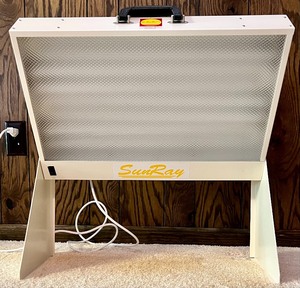 lot 116 image: SUN RAY Sun Box - Happy Light