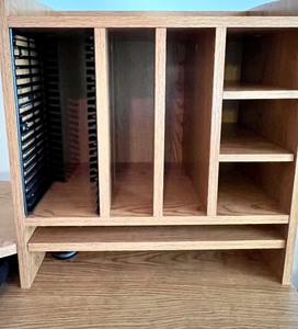 lot 119 image: Computer Desk On Wheels