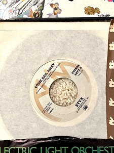 lot 121 image: Rock - On - Led Zeppelin - Rush and Friends Vinyl Albums
