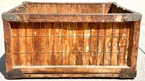 lot 132 image: Vintage Rustic Wooden Box and Wicker Plant Stand