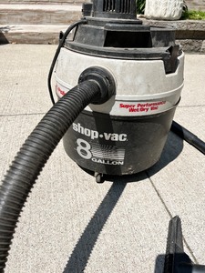 lot 133 image: Wet  Dry Shop Vac - TORO Super Blower Yard Vac and CRAFTSMAN Electric Chainsaw
