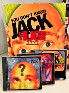 lot 136 image: Do you want to play a game YOU DONT KNOW JACK - CLOSE COMBAT AND CHAOS ISLAND - THE LOST WORLD JURASSIC PARK Computer games