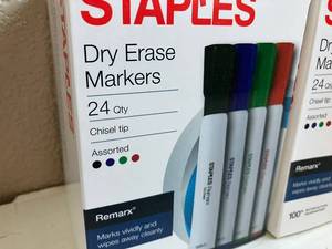 Staples Dry Erase Markers