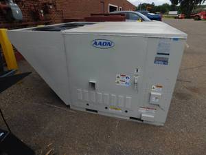 lot 4 image: NEW Aaon 13 Ton Commercial Roof Top Air Unit