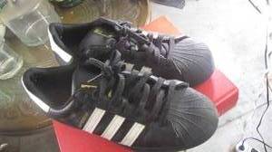 Mens Nike Shoes size 10