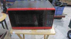 Microwave, needs cleaning...