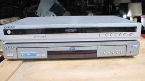 2 Samsung DVD Players