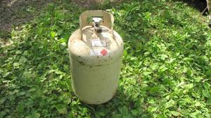 30lb propane tank