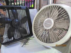 2 fans