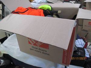Lot of assorted clothing