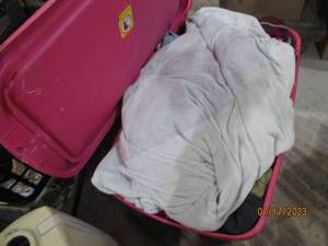 Box of assorted clothing