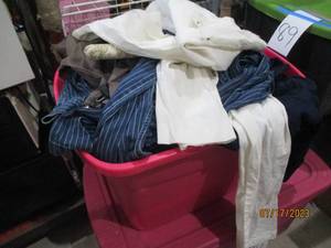 Box of assorted clothing