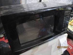 Digital countertop microwave
