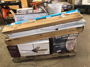 Pallet of Mixed Asorted Flooring and Misc items Various Models and Conditions Customer Returns See Pictures