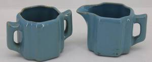 lot 8 image: Rosemeade Tea & Sugar Set