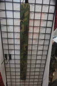 lot 42 image: Protect Quiver 37 Hard Sided Arrow Storage Case