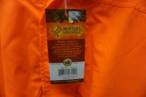 lot 110 image: Hunters Advantage Brand Light Duty Blaze Orange Wind BreakerRain Jacket Hoodie With Full Zipper
