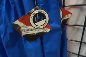 lot 140 image: 3 - Pair Holloway Brand Insulated Waterproof Sport Pants