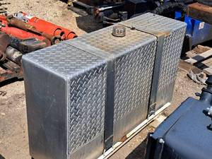 lot 468 image: Fuel Tank