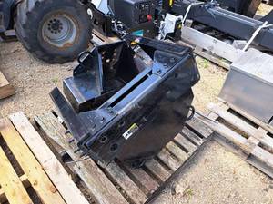lot 495 image: Hitch Assembly 2-piece