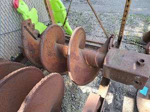 lot 511 image: Auger Part 56x22