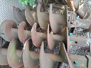 lot 515 image: Auger Part 56x16