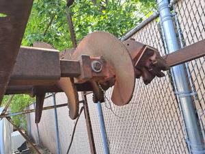 lot 519 image: Auger Part 42x19
