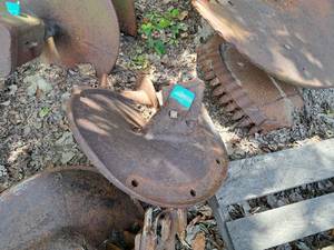 lot 523 image: Auger Part 16x24