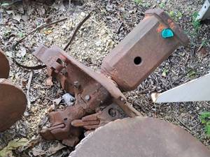 lot 527 image: Auger Part 28x24
